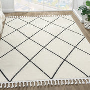 Krem Siyah Baklava Desenli Saçaklı Modern Halı