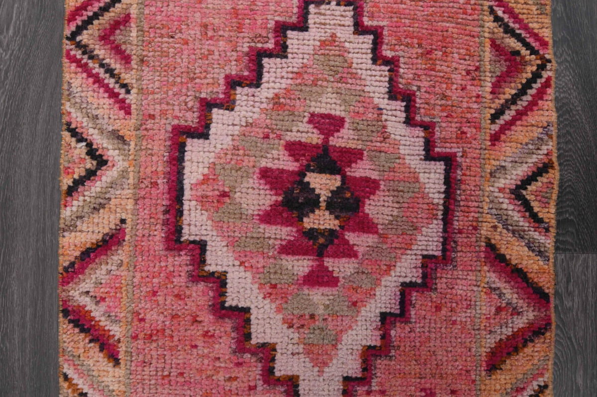 Vintage yolluk 87x313 cm – turuncu, pembe ve kırmızı oryantal desenli, el dokuma