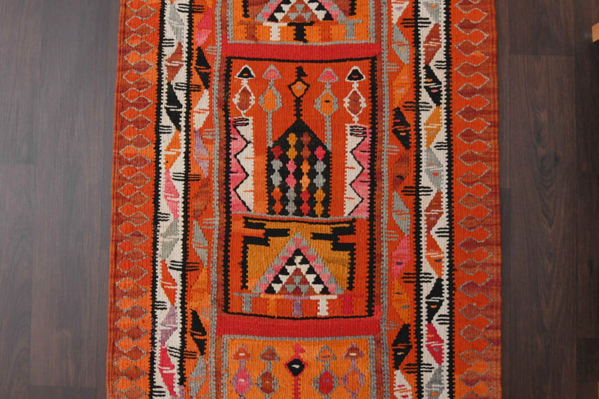 Turuncu ve kırmızı renkli vintage kilim yolluk, %100 yün dokuma