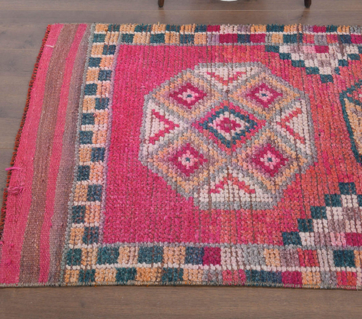 Antre ve koridor için oryantal desenli el dokuma vintage yolluk – 88x315 cm