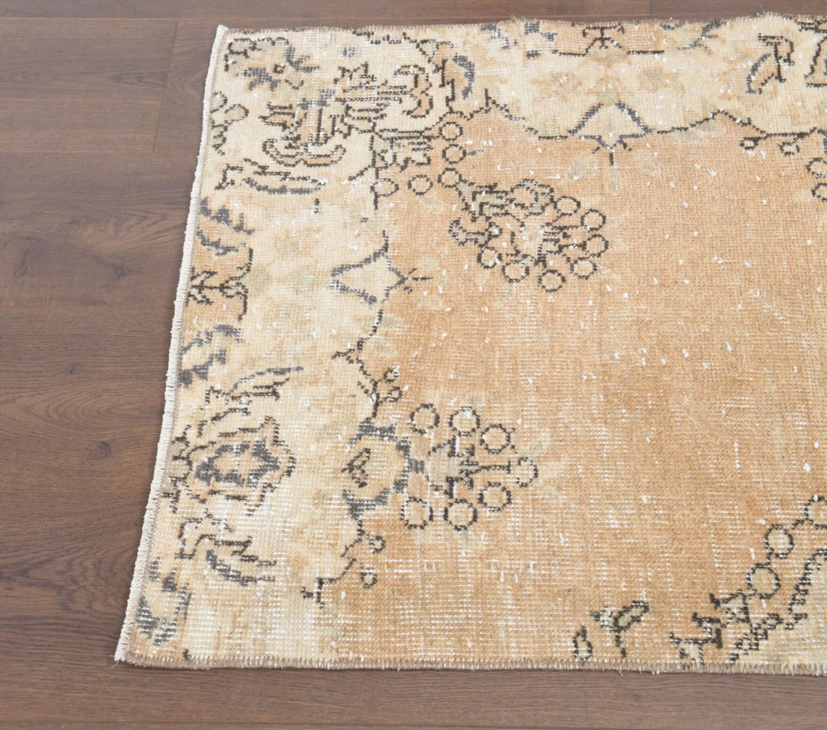 Vintage yolluk 70x259 cm – turuncu ve bej çiçek desenli, el dokuma
