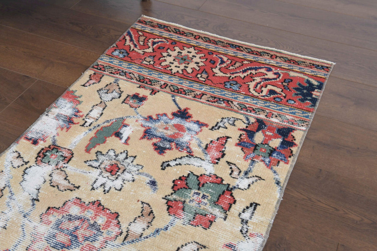 El yapımı vintage yolluk 66x305 cm çiçek desenli desenli yün - üstten görünüm