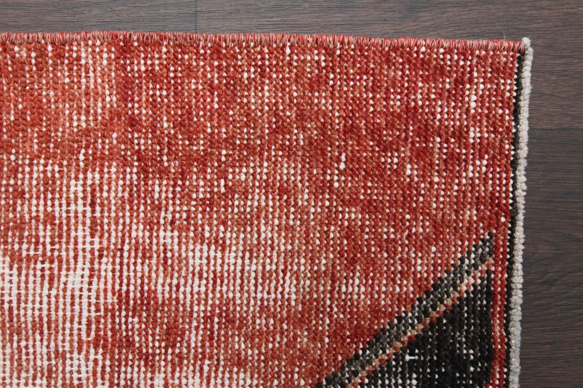 Vintage yolluk 65x270 cm – turuncu, pembe ve kahverengi geometrik desenli, el dokuma