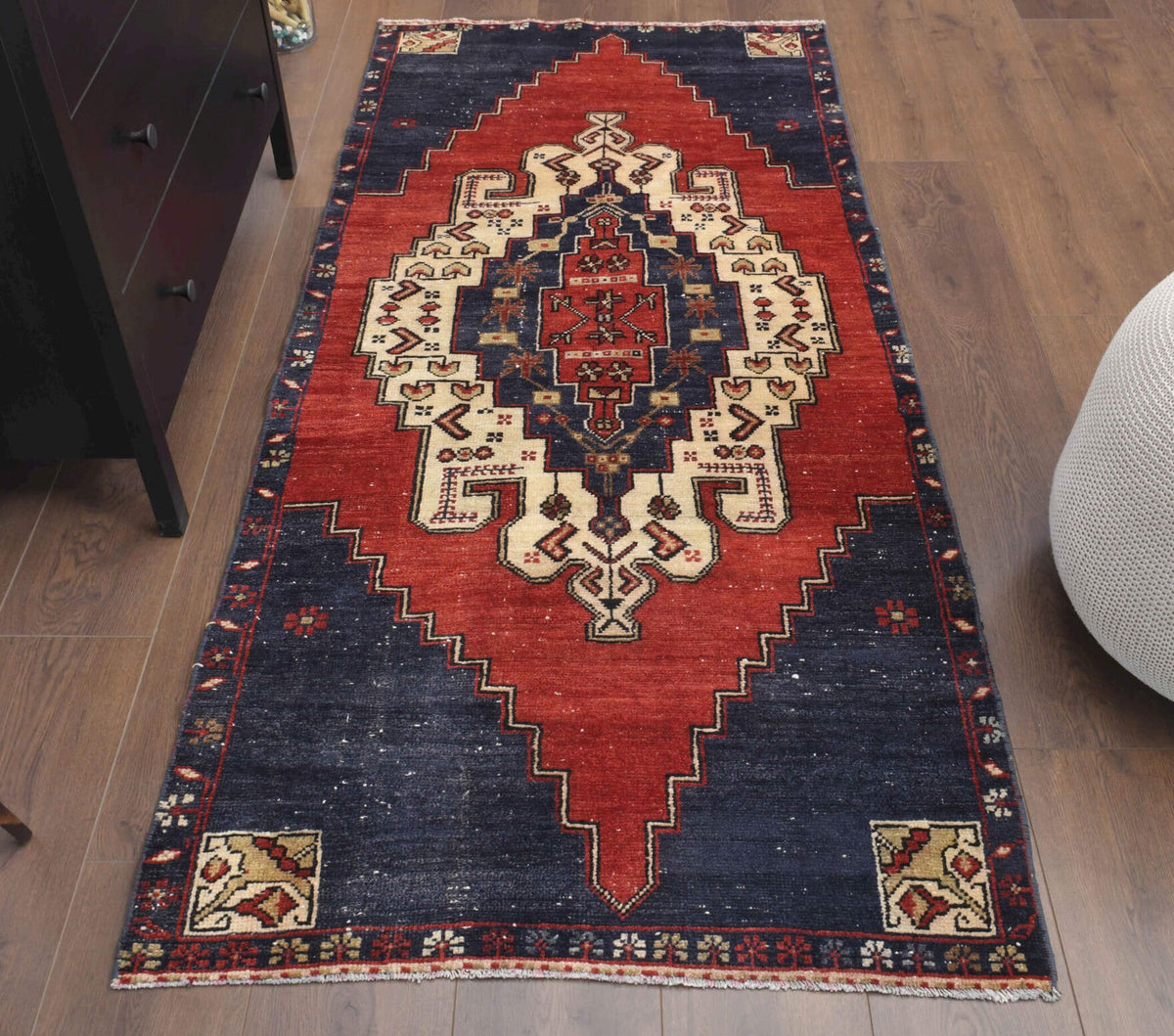 El yapımı vintage halı 91x198 cm oryantal desenli yün - detay görünümü