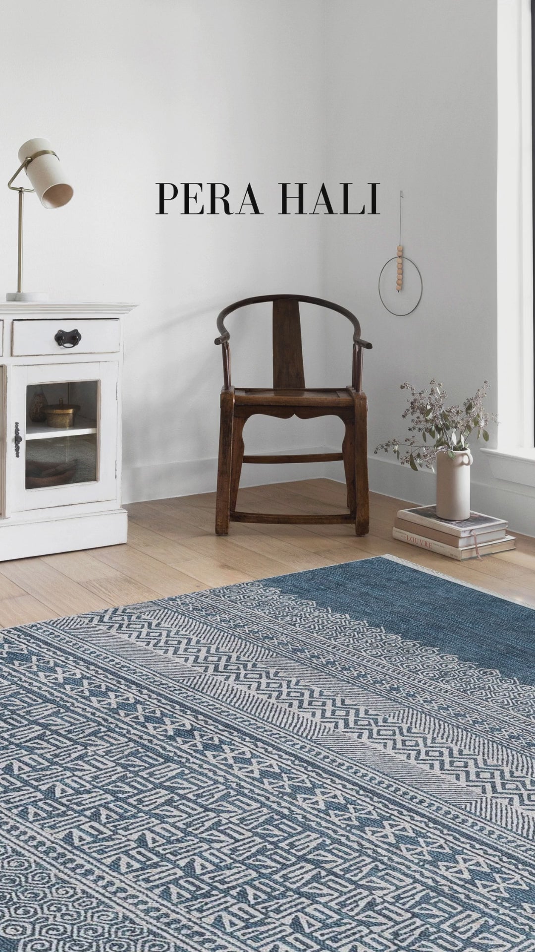 Videoyu yükle: Mavi Etnik Desenli Anadolu Kilim Halı