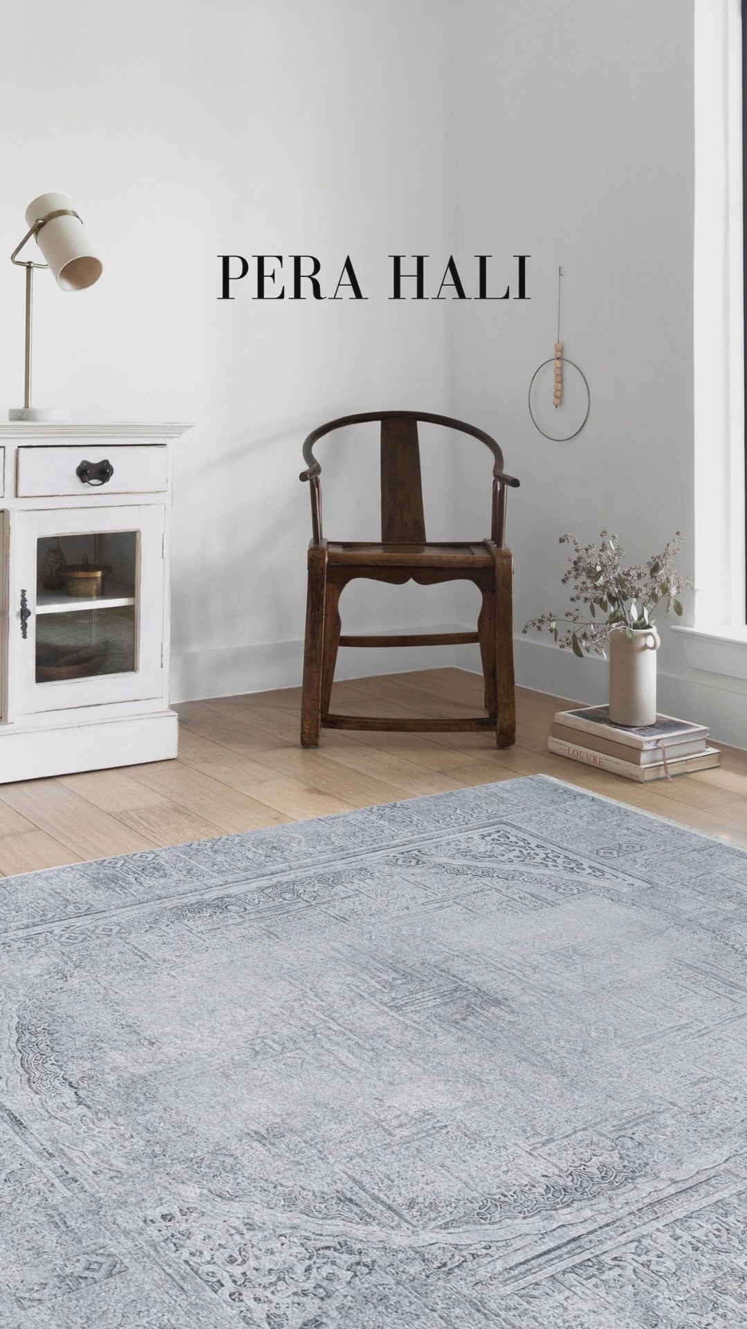 Videoyu yükle: Açık Gri Oval Motifli Desenli Yıkanabilir Halı