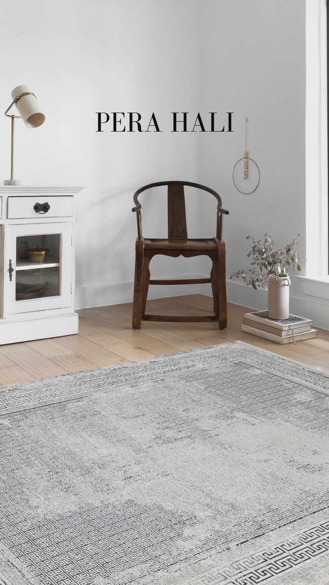 Video laden: Geometrischer schwarzgrauer Teppich