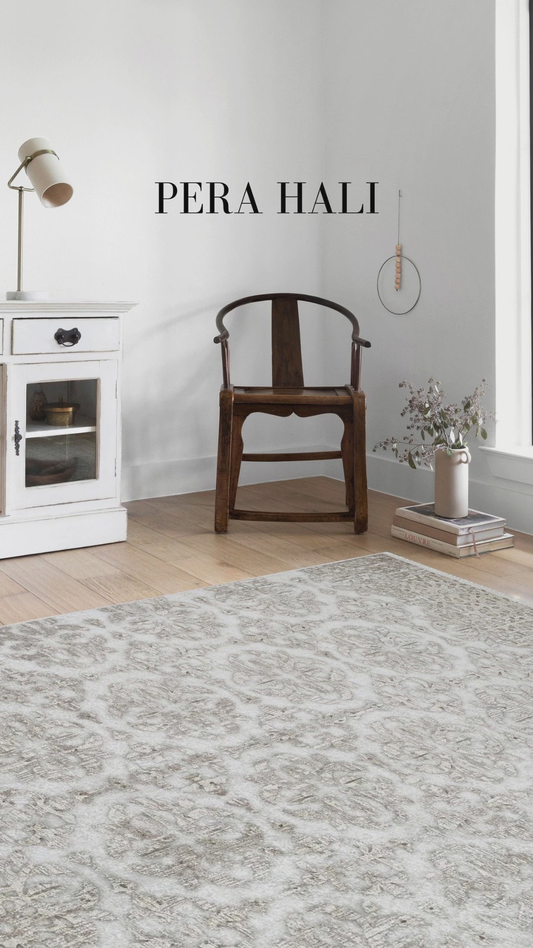 Videoyu yükle: Medalyon Desenli Açık Bej Krem Halı