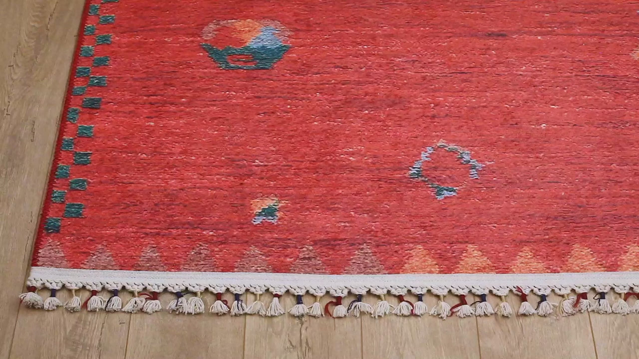 Video laden: Geometrischer Uşak-Kelim-Teppich mit Fransen in Rot 