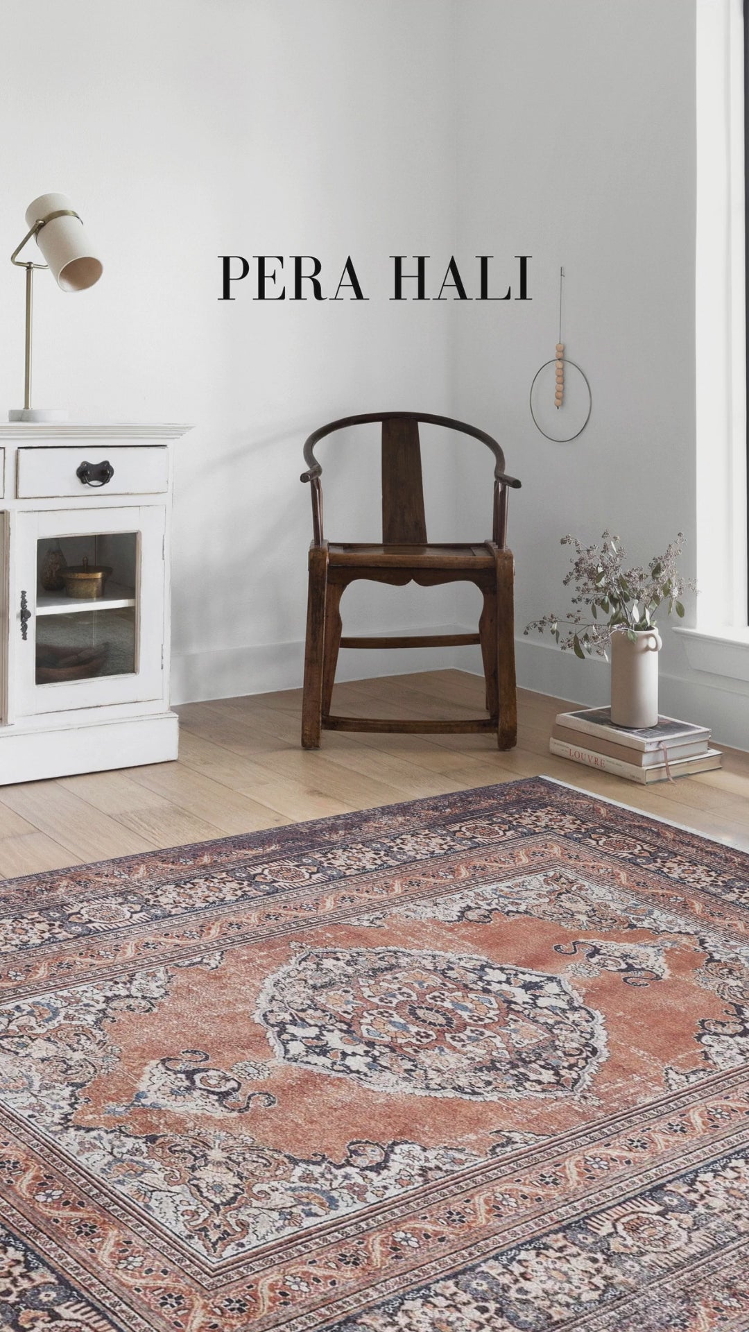 Videoyu yükle: Turuncu Madalyon Geometrik Halı