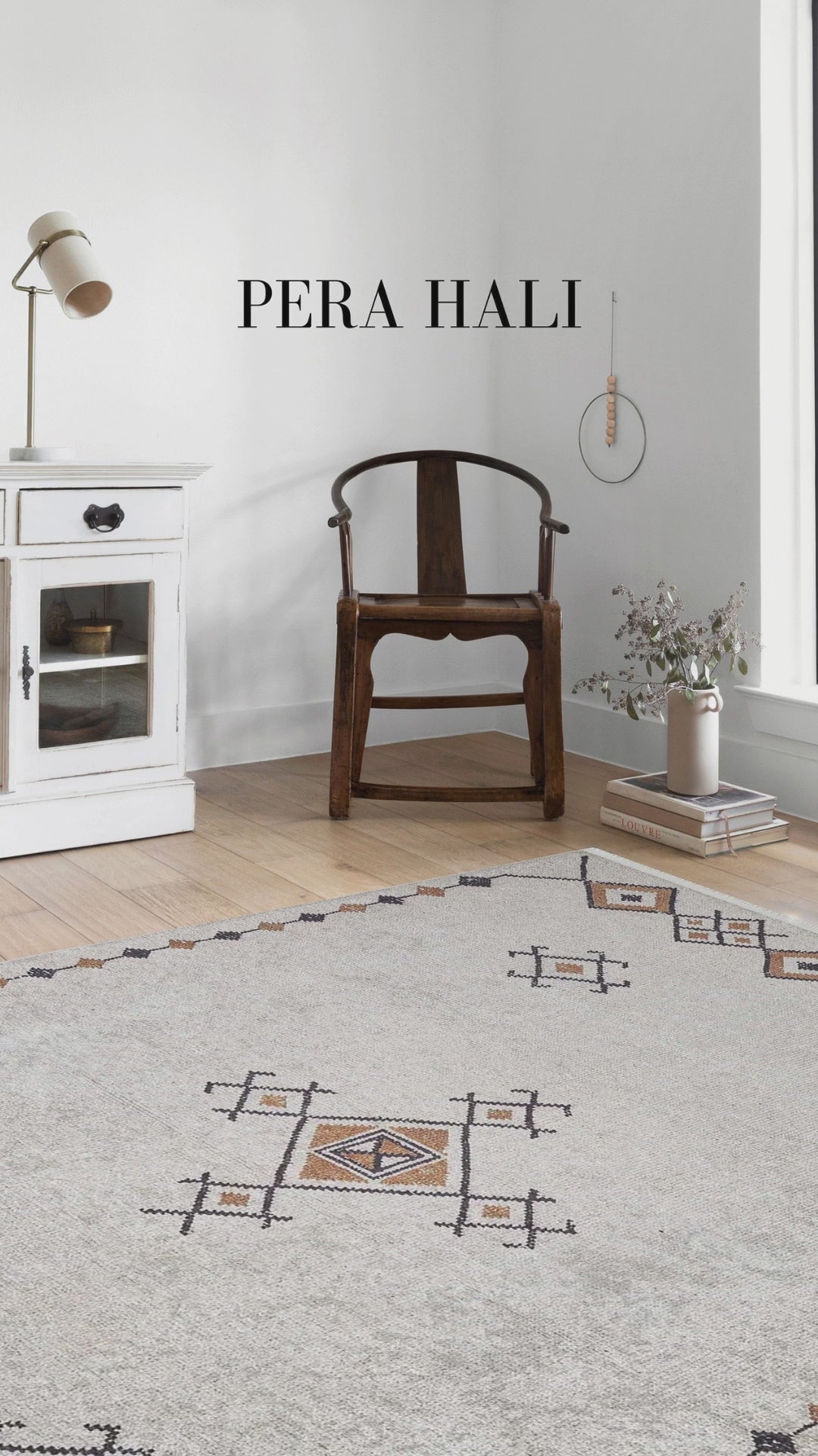 Videoyu yükle: Bej Kırmızı Madalyon Desenli Anadolu Halı