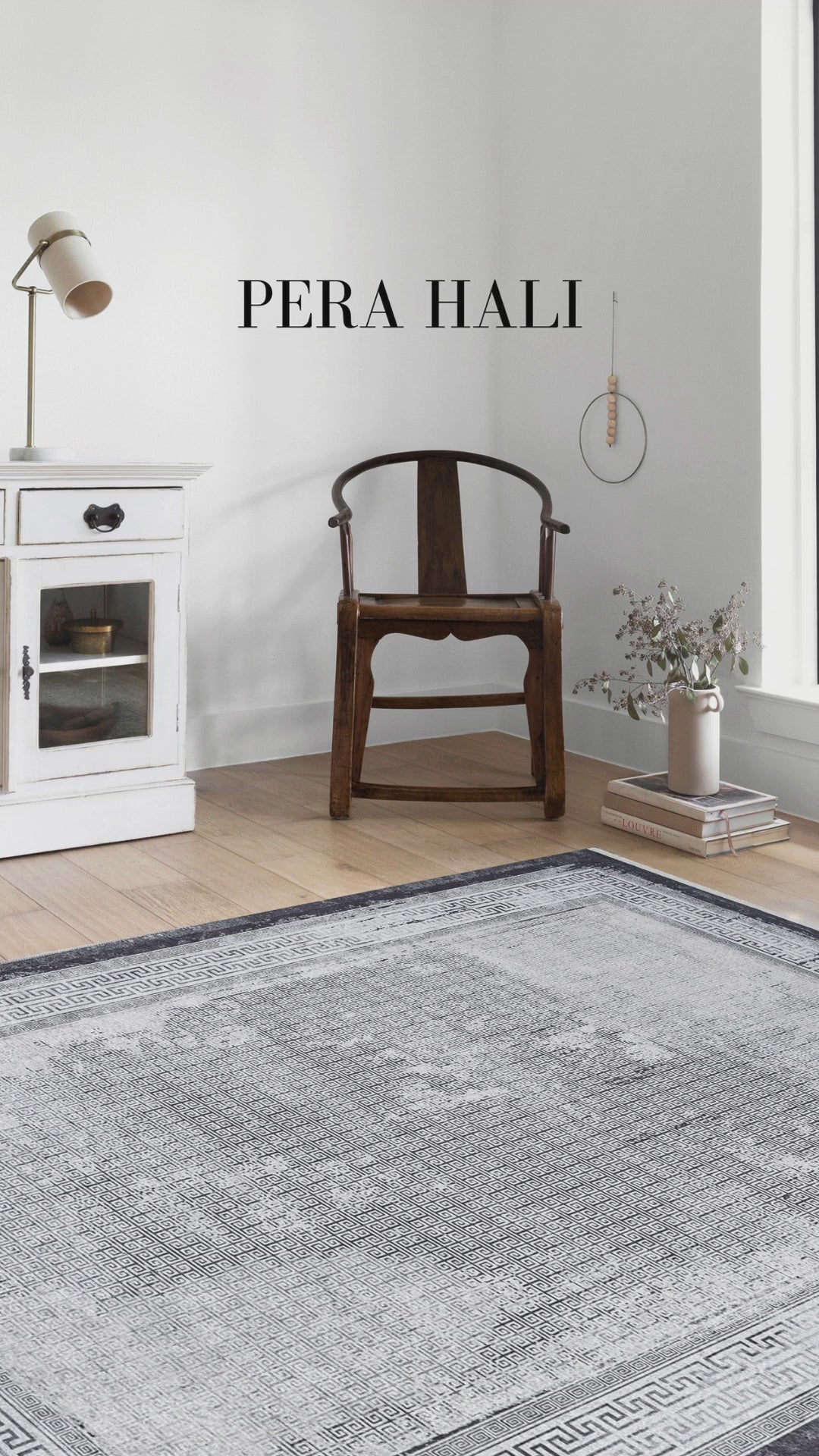 Video laden: Geometrischer schwarzgrauer Teppich