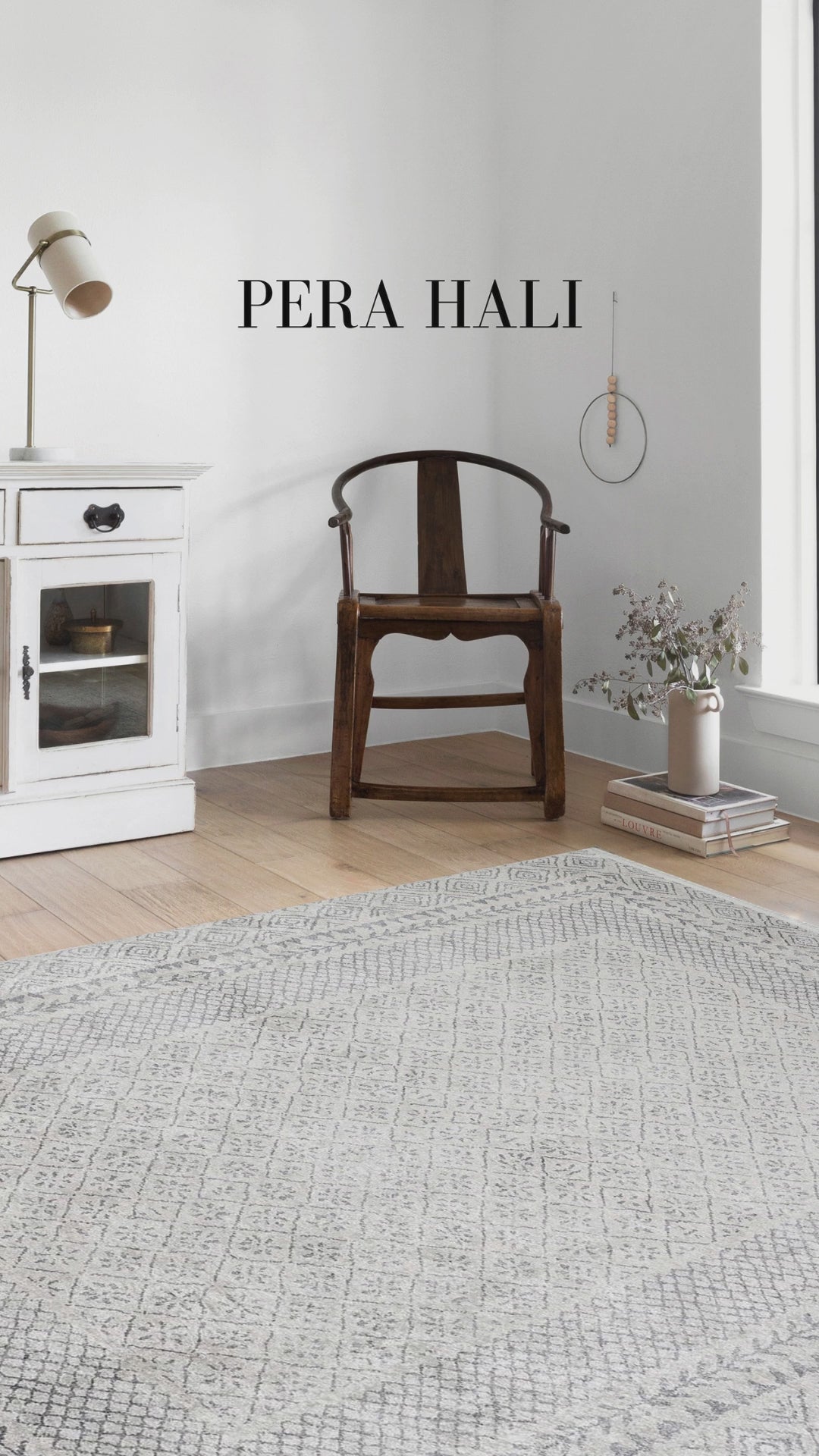 Videoyu yükle: Eskitme Beyaz Gri Geometrik Desenli Halı