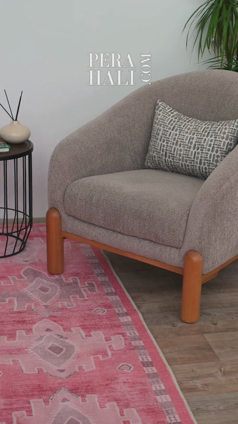 Video laden: Uşak Blau-Roter Vintage-Kelim-Teppich