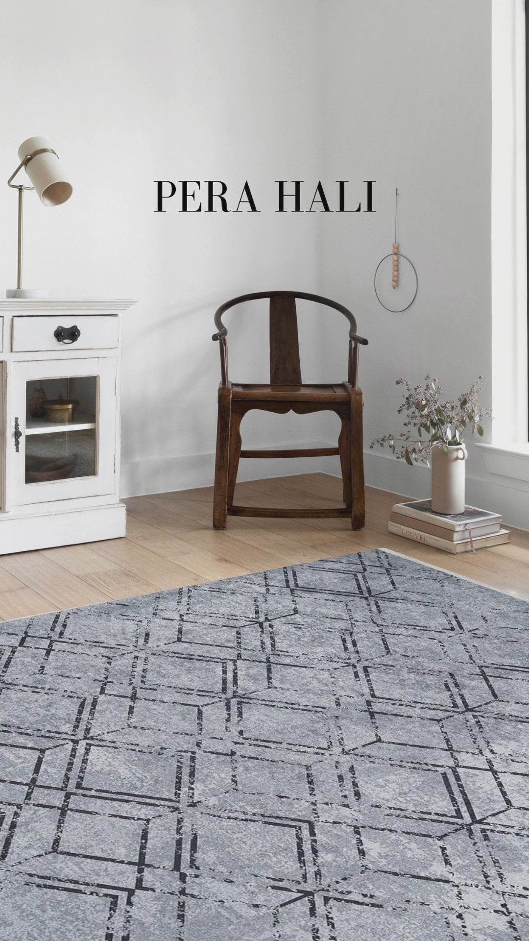 Videoyu yükle: Gri Geometrik Vintage Antika Halı