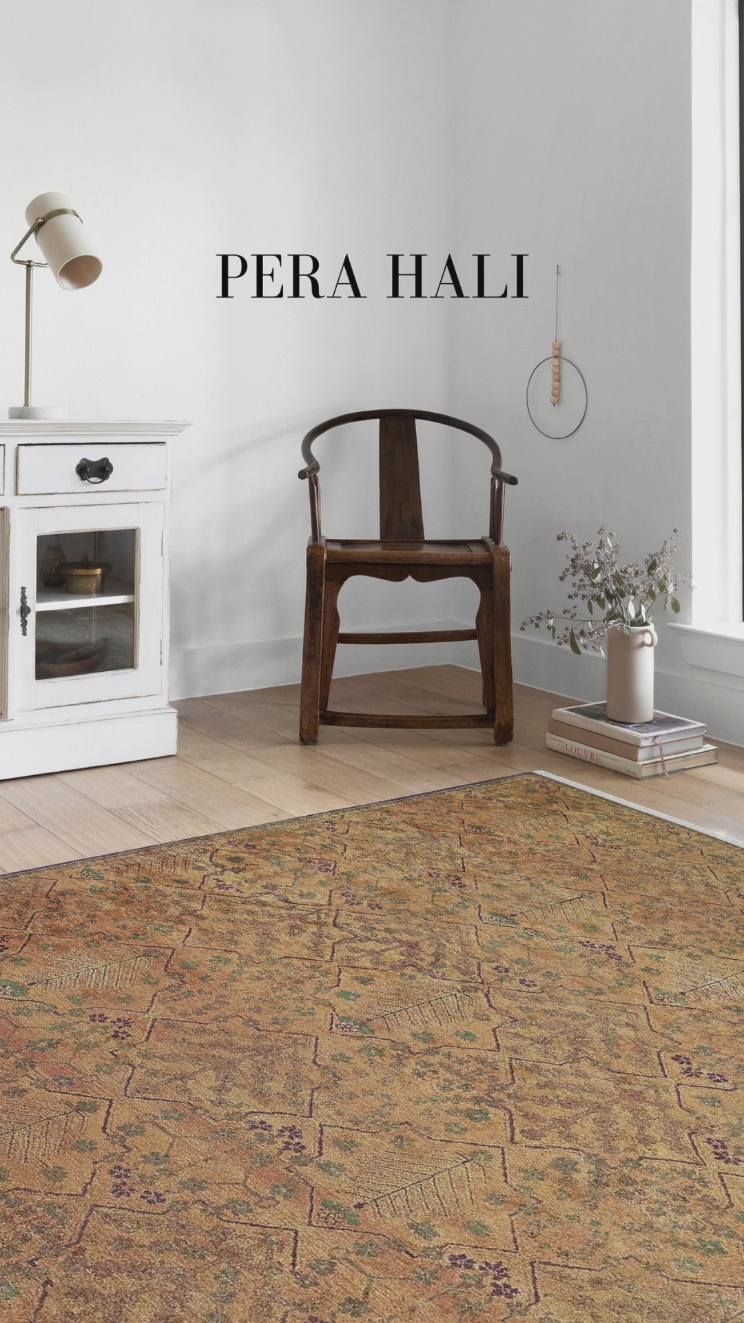 Video laden: Anatolischer Uşak-Teppich in Gelbbraun