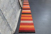 1970'lerden Anadolu kökenli oryantal desenli vintage kilim yolluk, 57x445 cm