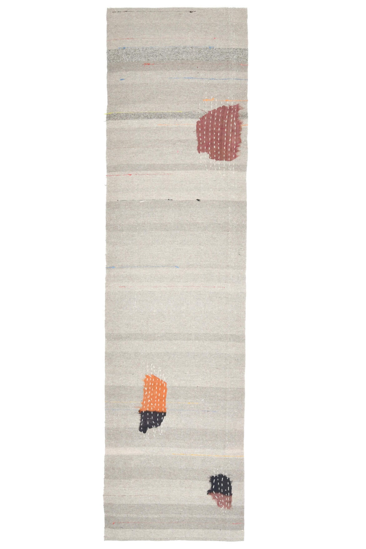 86x332 cm bej ve beyaz oryantal desenli vintage kilim yolluk – üstten tam görünüm
