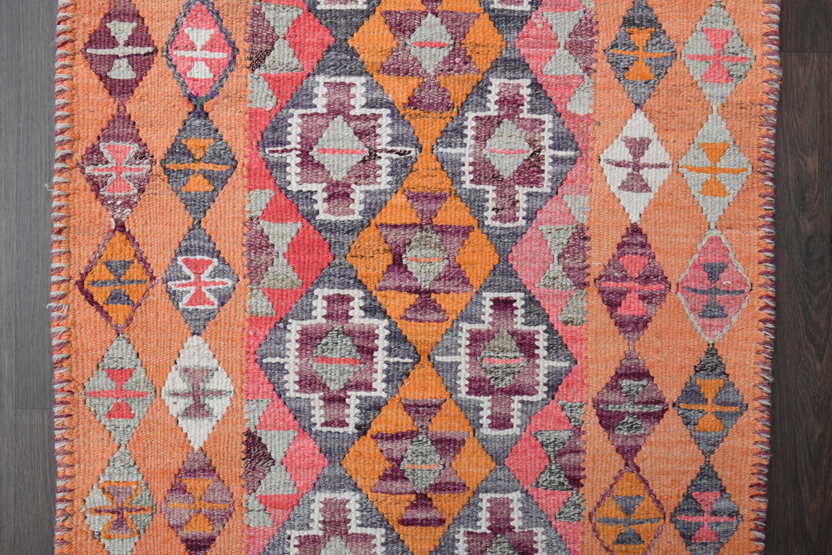 Vintage yolluk 98x282 cm – pembe ve turuncu oryantal desenli, el dokuma