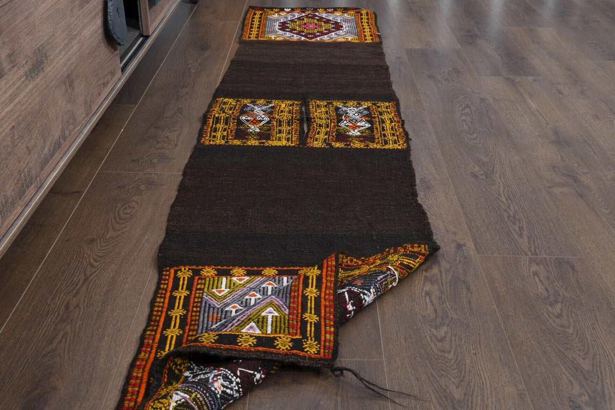 Anadolu kökenli el dokuma kilim – 1970'ler üretimi, oryantal desenli