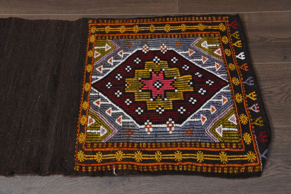1,07 m² vintage kilim yolluk – Anadolu, 1970'ler