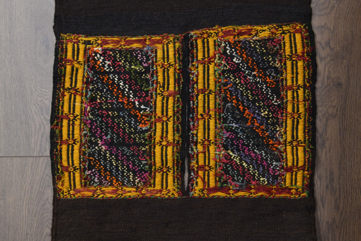 Pera Halı tek parça koleksiyonu: oryantal desenli vintage kilim yolluk, kahverengi, kırmızı ve turuncu