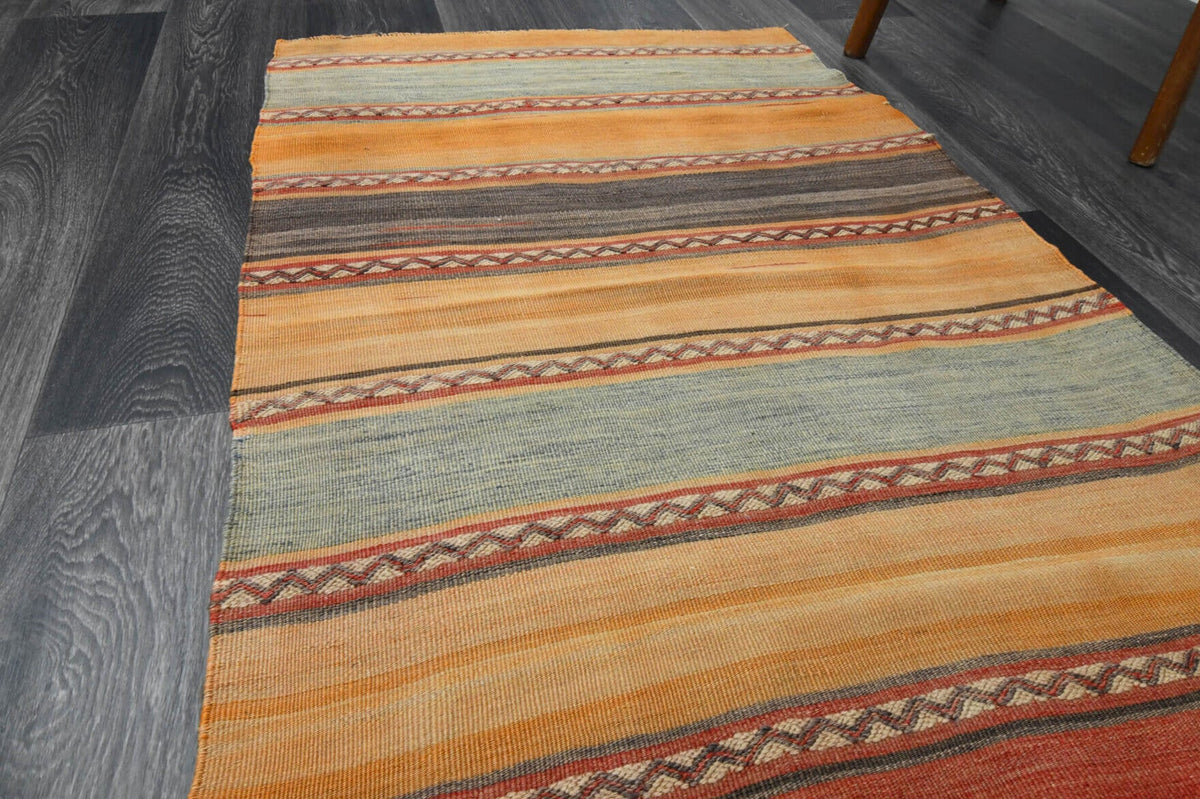 Turuncu ve kırmızı renkli vintage kilim yolluk, %100 yün dokuma