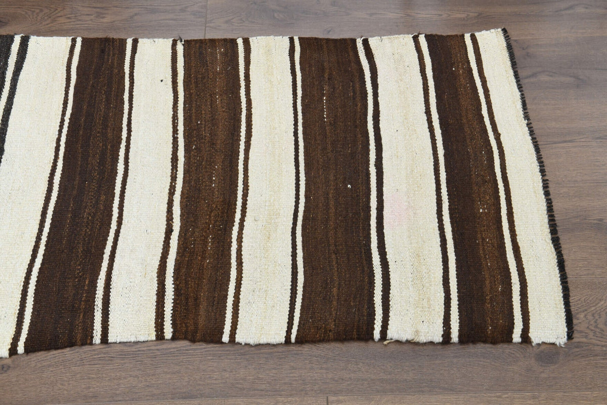 Bej, gri ve kahverengi renkli vintage kilim yolluk, %100 yün dokuma