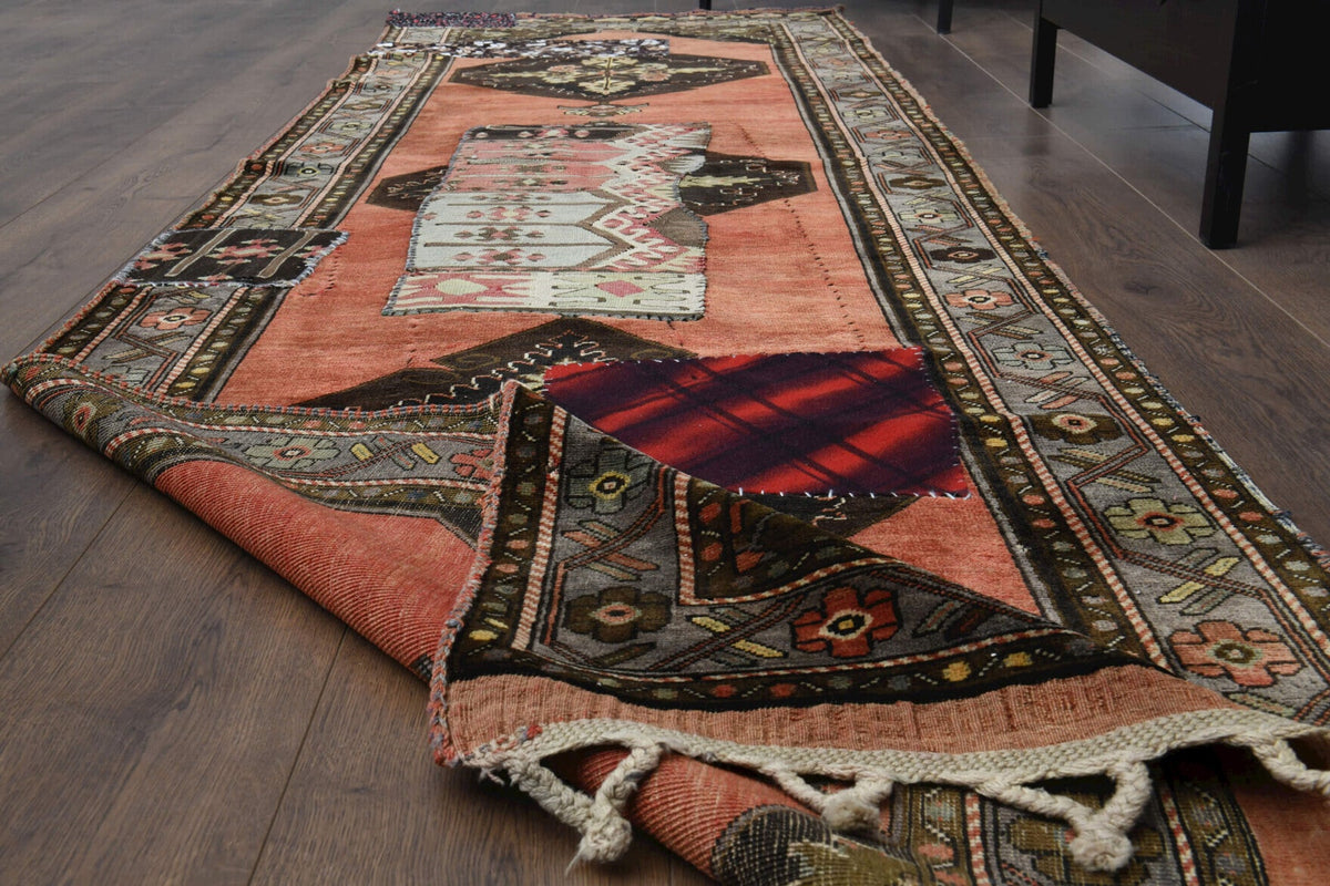 Oryantal desenli patchwork vintage yolluk – kahverengi, kırmızı ve turuncu tonlarda yün dokuma