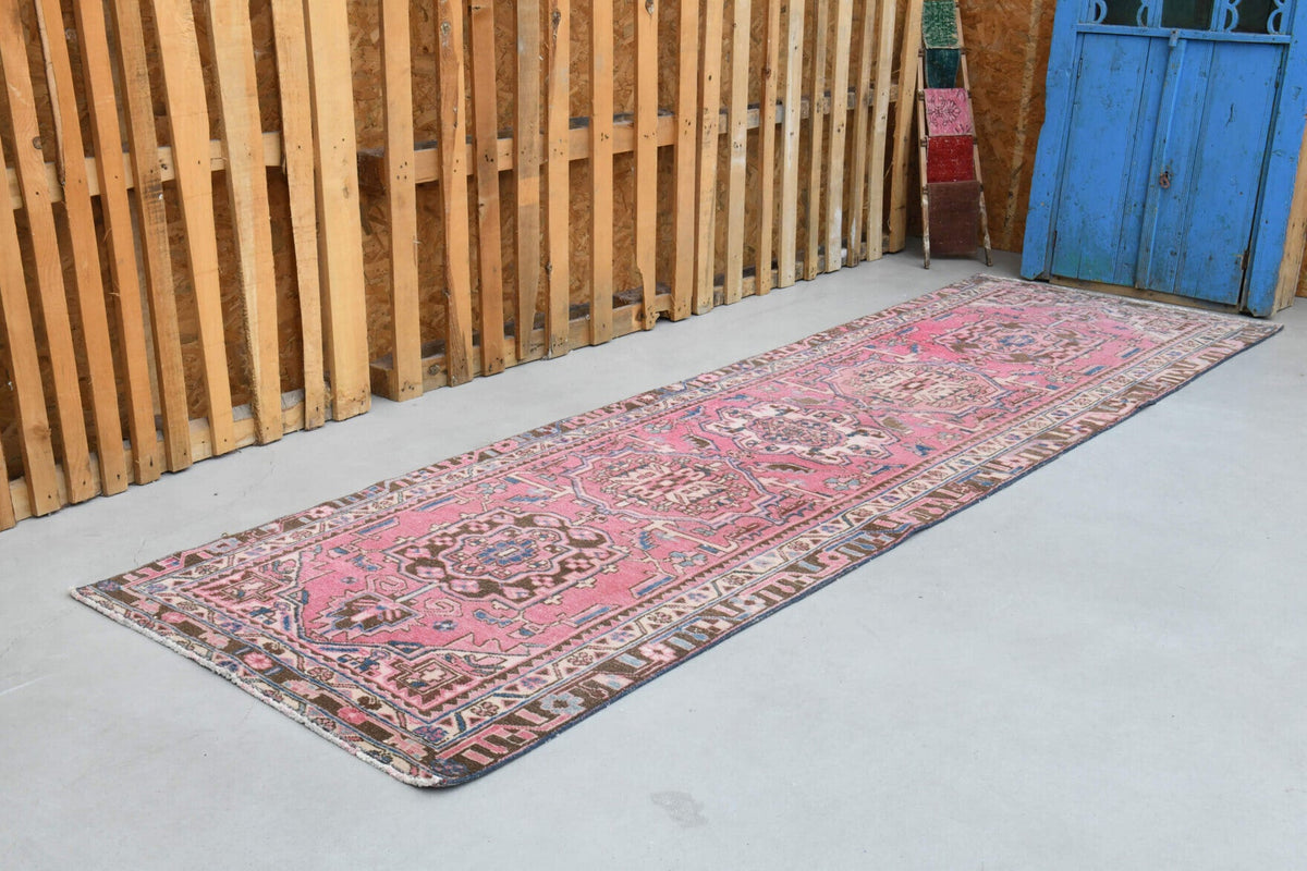 Tribal desenli el dokuma vintage yolluk – pembe tonlarda yün dokuma