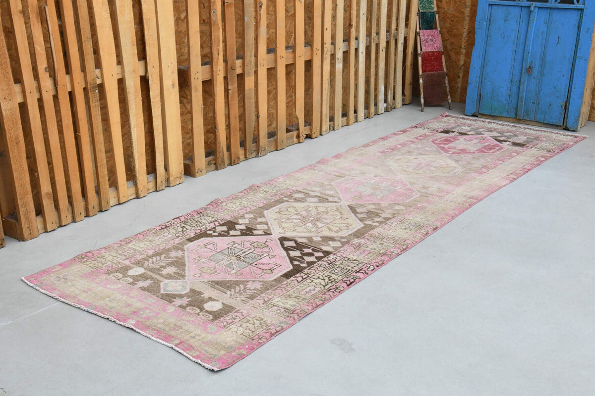 El yapımı vintage yolluk 102x335 cm geometrik desenli yün - yakın çekim doku detayı