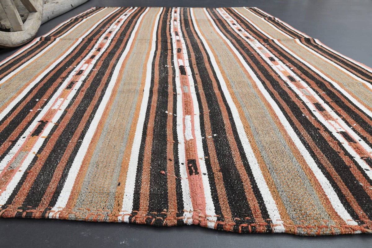 El yapımı vintage halı 178x277 cm oryantal desenli yün - yakın çekim doku detayı
