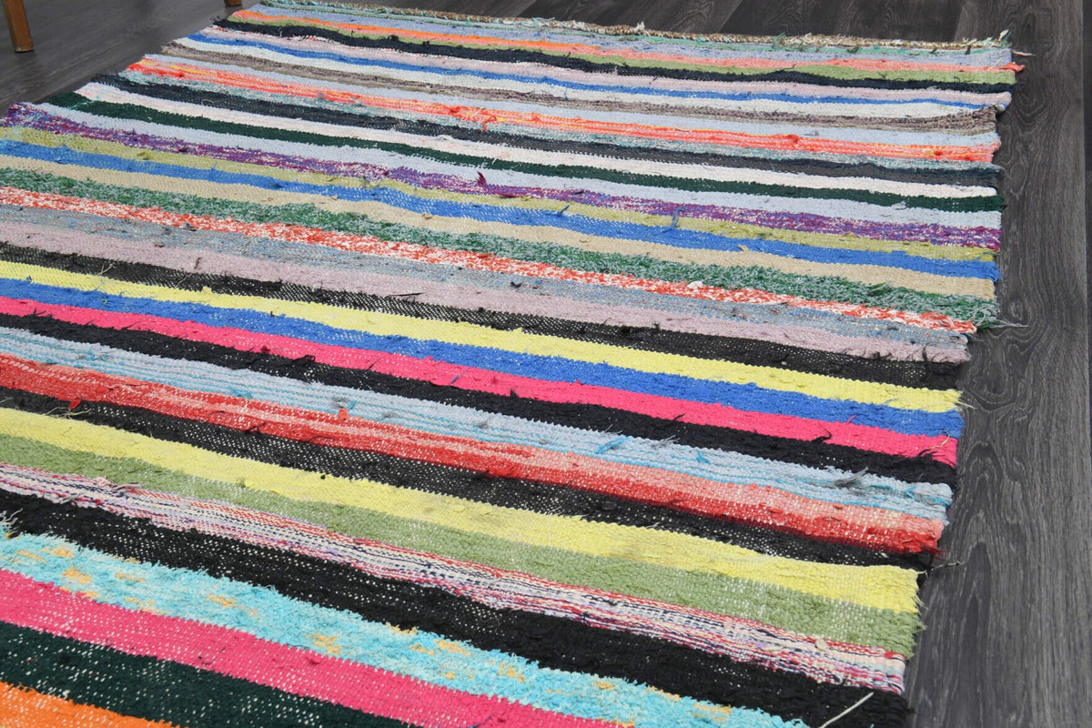 Mavi ve pembe renkli el dokuma vintage kilim, %100 yün dokuma