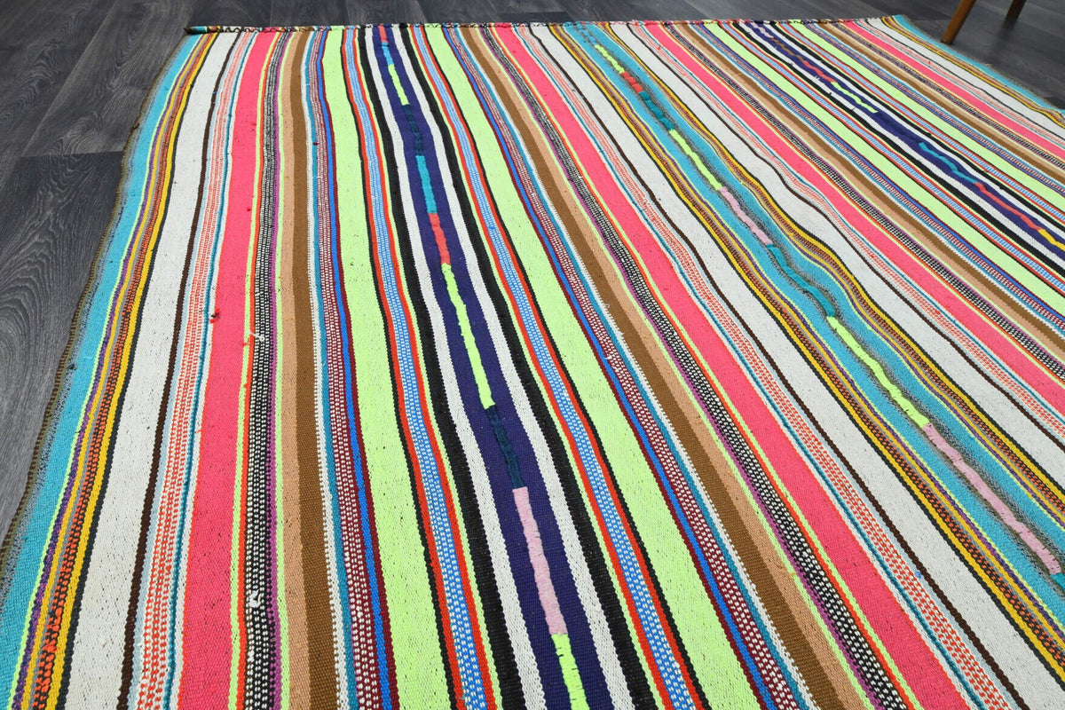 Mavi, turuncu ve pembe renkli el dokuma vintage kilim, %100 yün dokuma