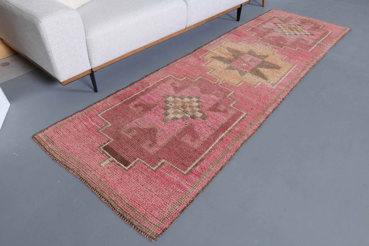 Oryantal desenli el dokuma vintage yolluk – turuncu, kırmızı ve pembe tonlarda yün dokuma