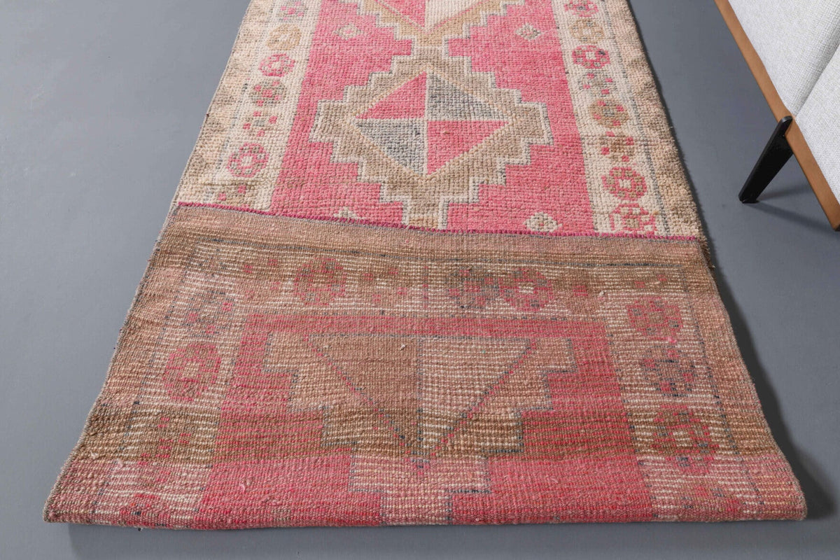 Vintage yolluk 92x364 cm – turuncu, pembe ve bej tribal desenli, el dokuma