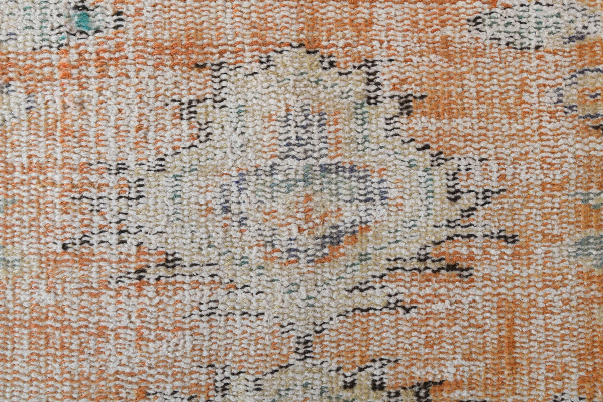 Vintage yolluk 80x275 cm – bej, beyaz ve gri oryantal desenli, el dokuma