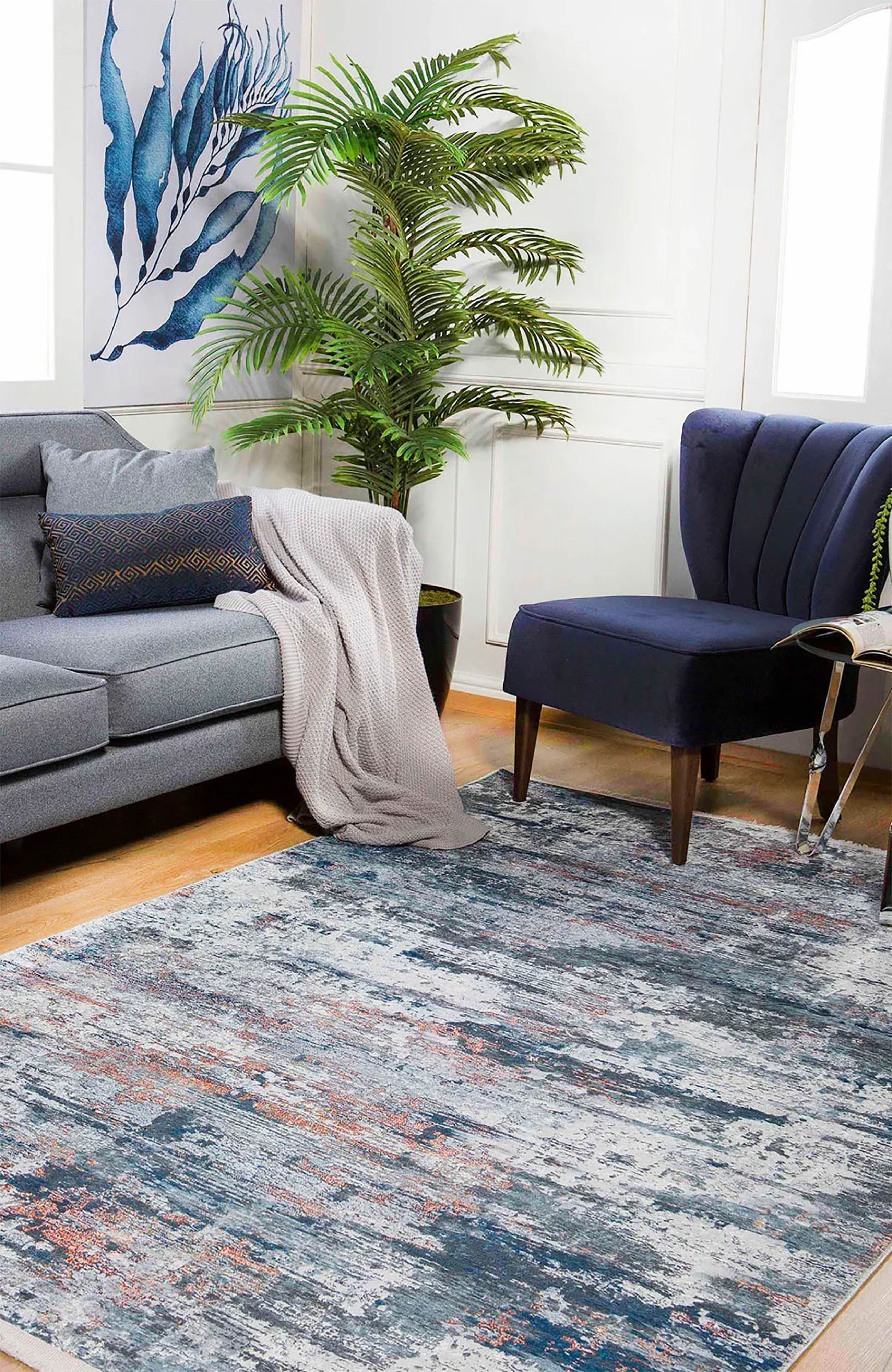 Gri, Beyaz ve Pas Tonlarında Soyut Sanat Halısı | Modern Geçişli Efektli Kilim