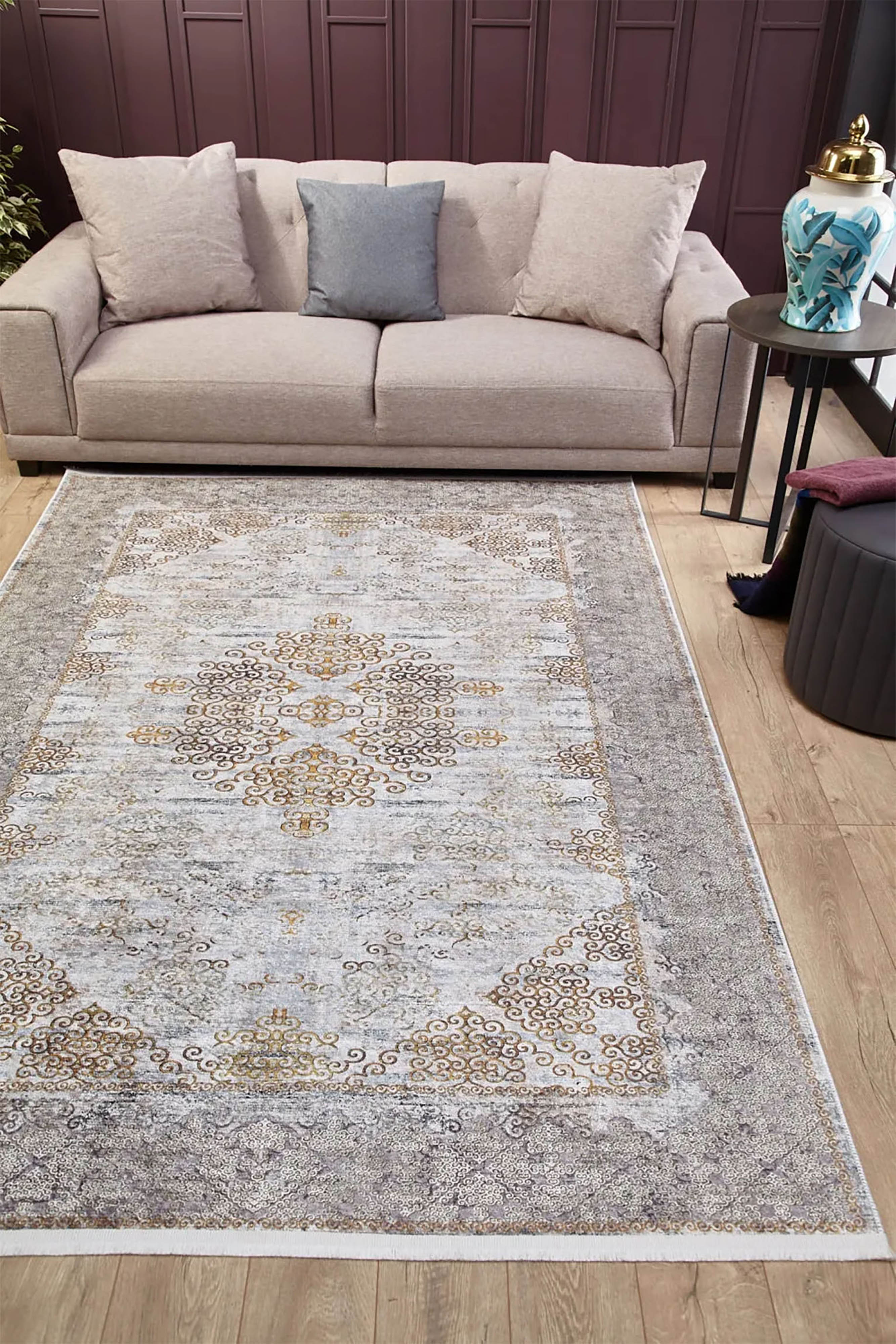 Bej Gri Altın Çiçekli Vintage Madalyonlu Geometrik Halı - Pera Halı