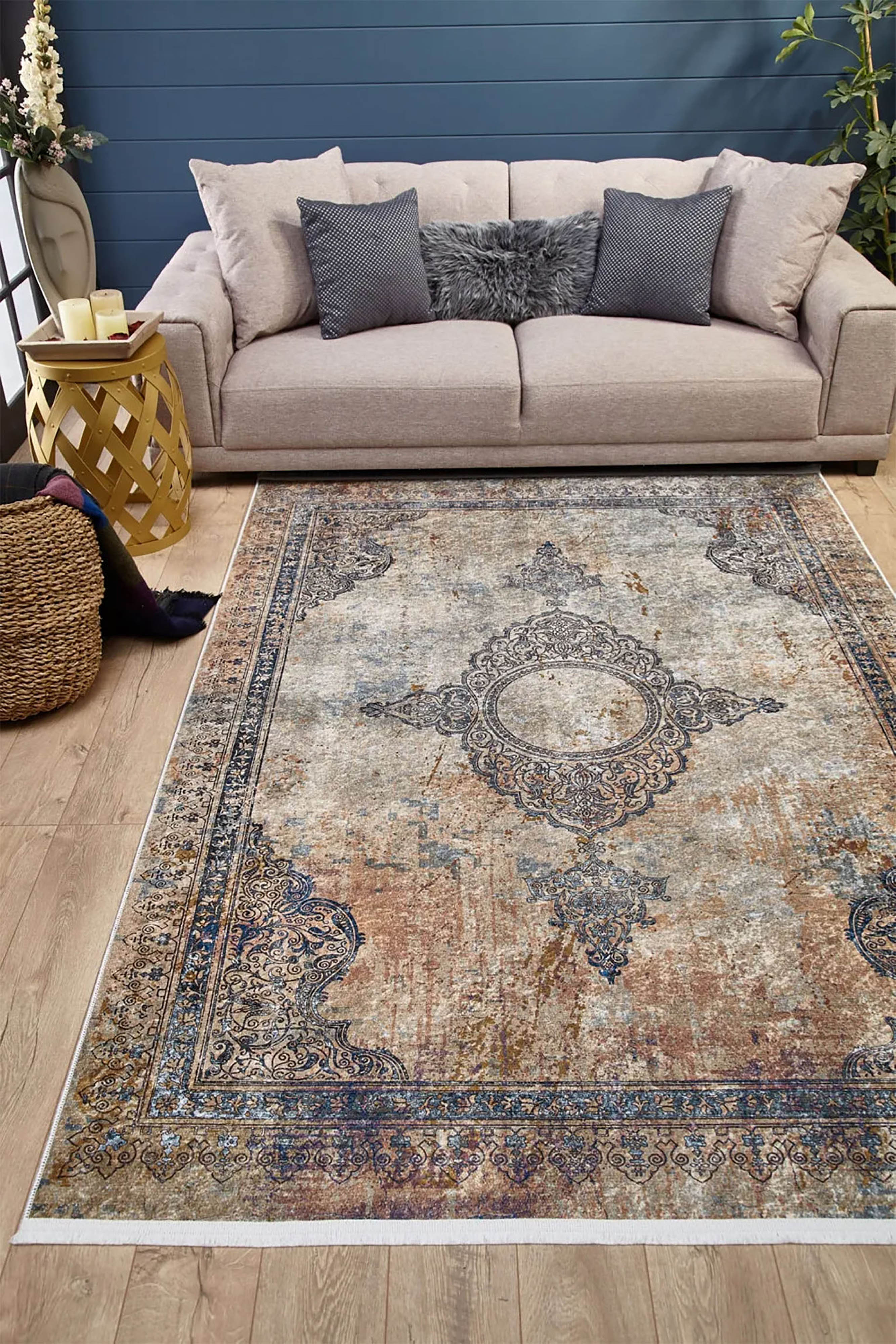 Yıkanabilir Halı | Klasik Medalyon Vintage Eskitme Desenli | Mavi & Bej