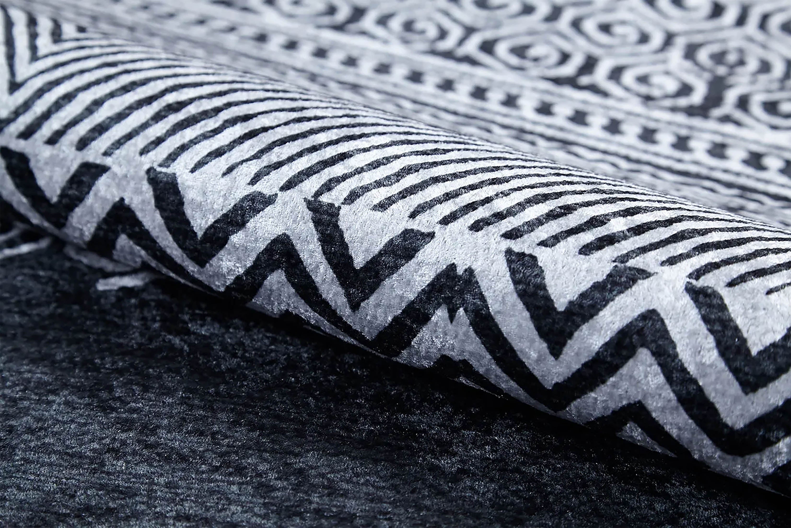 Gri Etnik Desenli Geometrik Anadolu Kilim Halı - Pera Halı