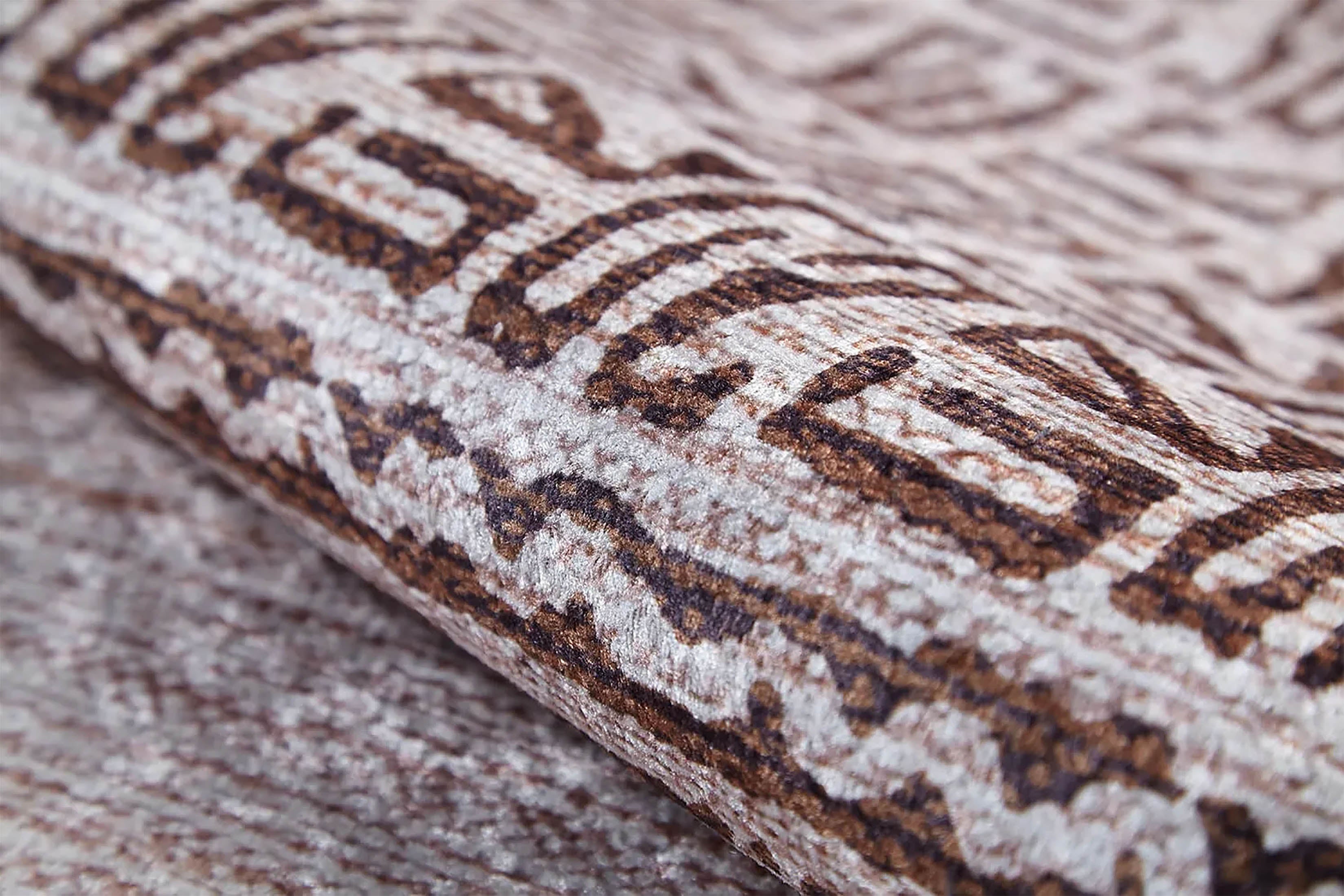 Bej Kahverengi Etnik Desenli Geometrik Anadolu Kilim Halı - Pera Halı