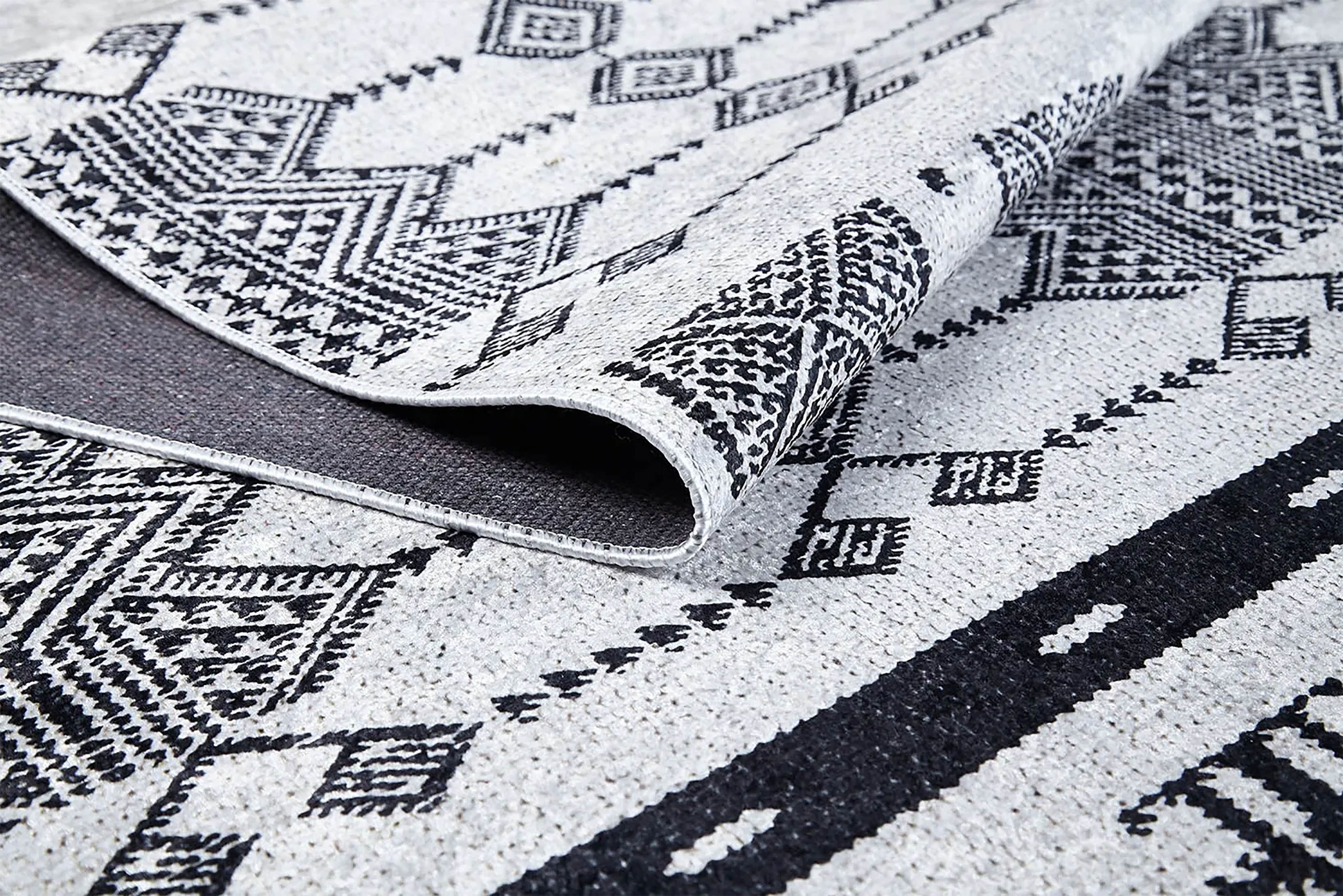 Geometrik Sade Yazlık Evi Halı - Pera Halı