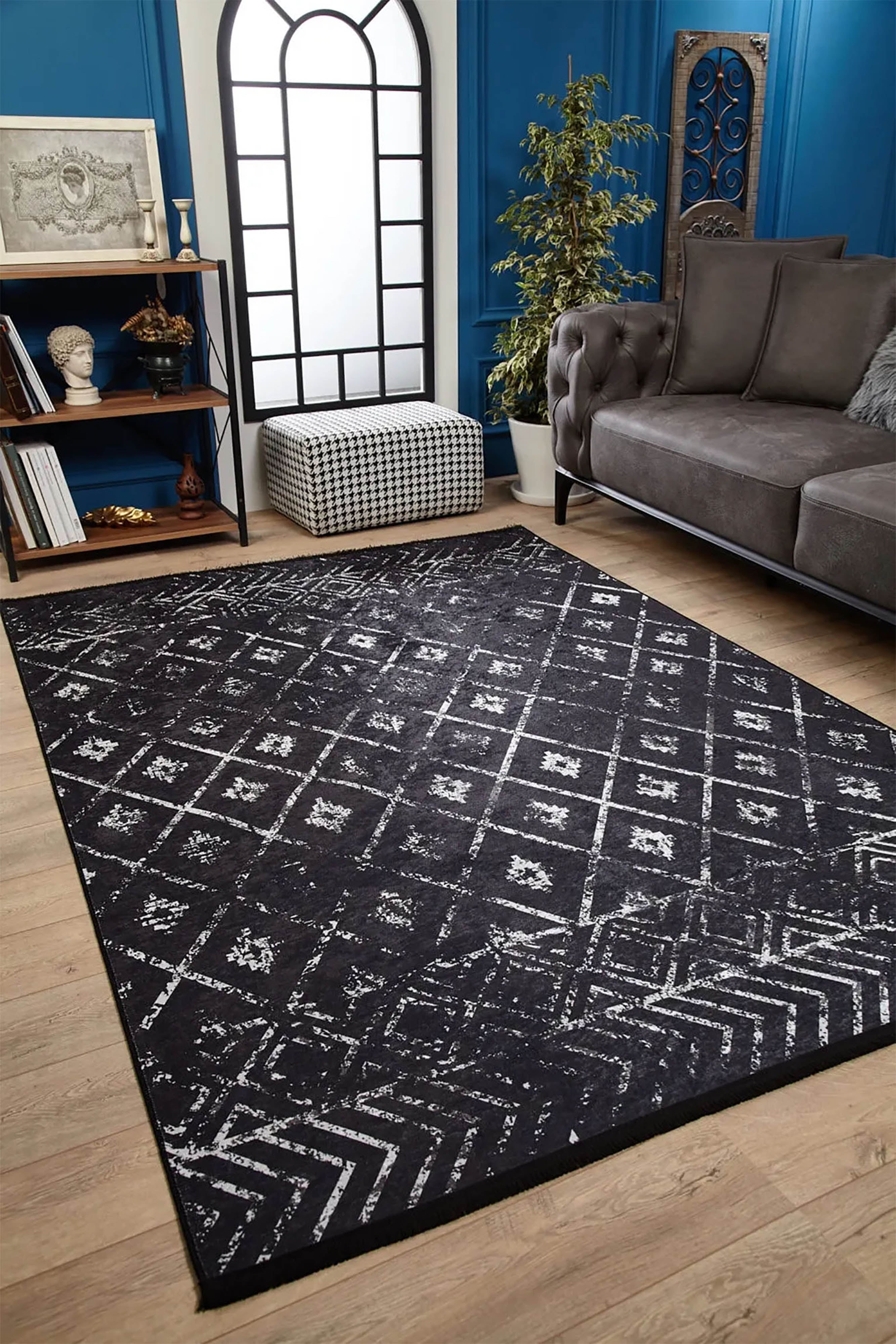 Siyah Gri Geometrik Antika Benzersiz Vintage Halı - Pera Halı