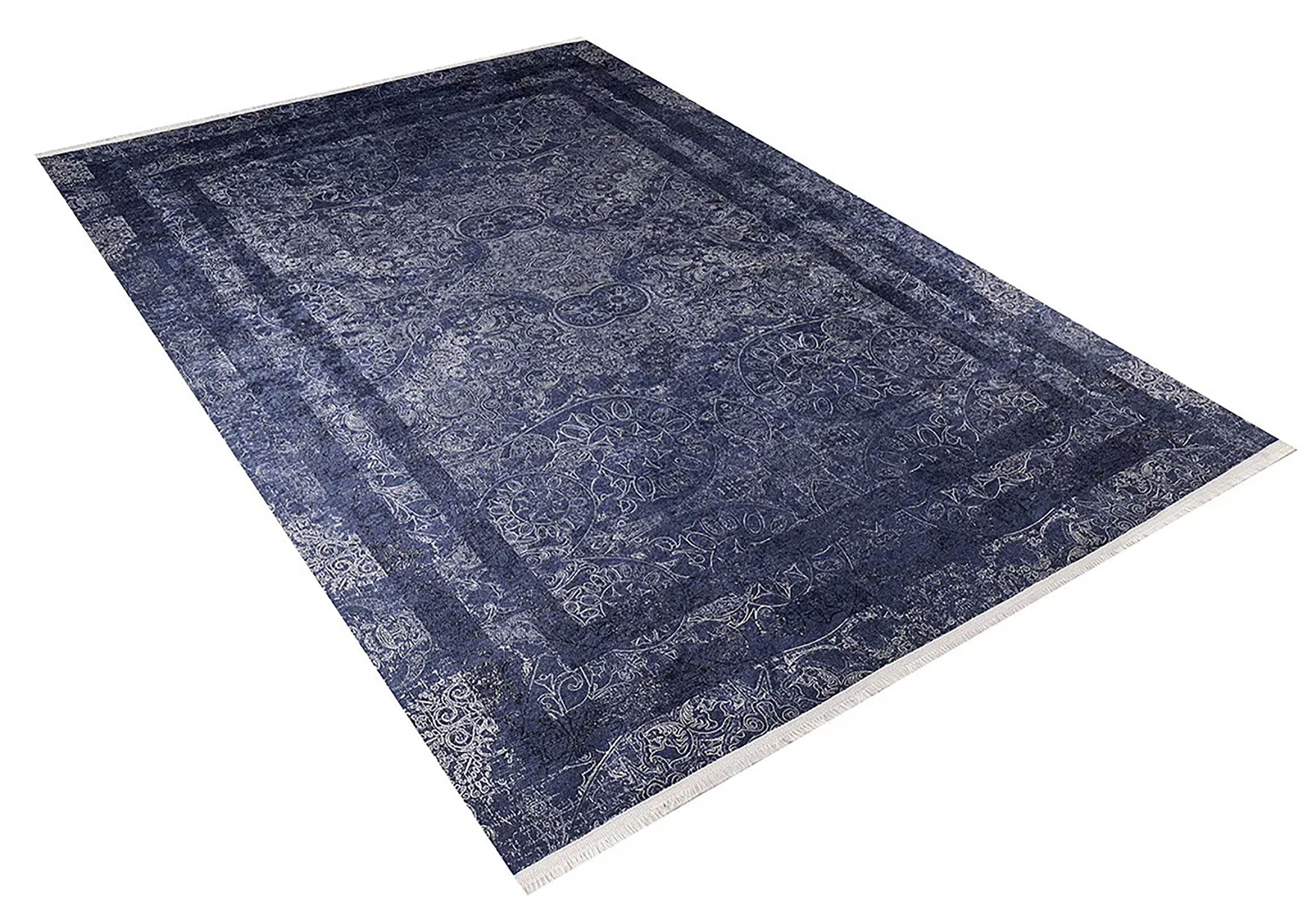 Derin Lacivert Damask Desenli Çerçeveli Bordürlü Halı