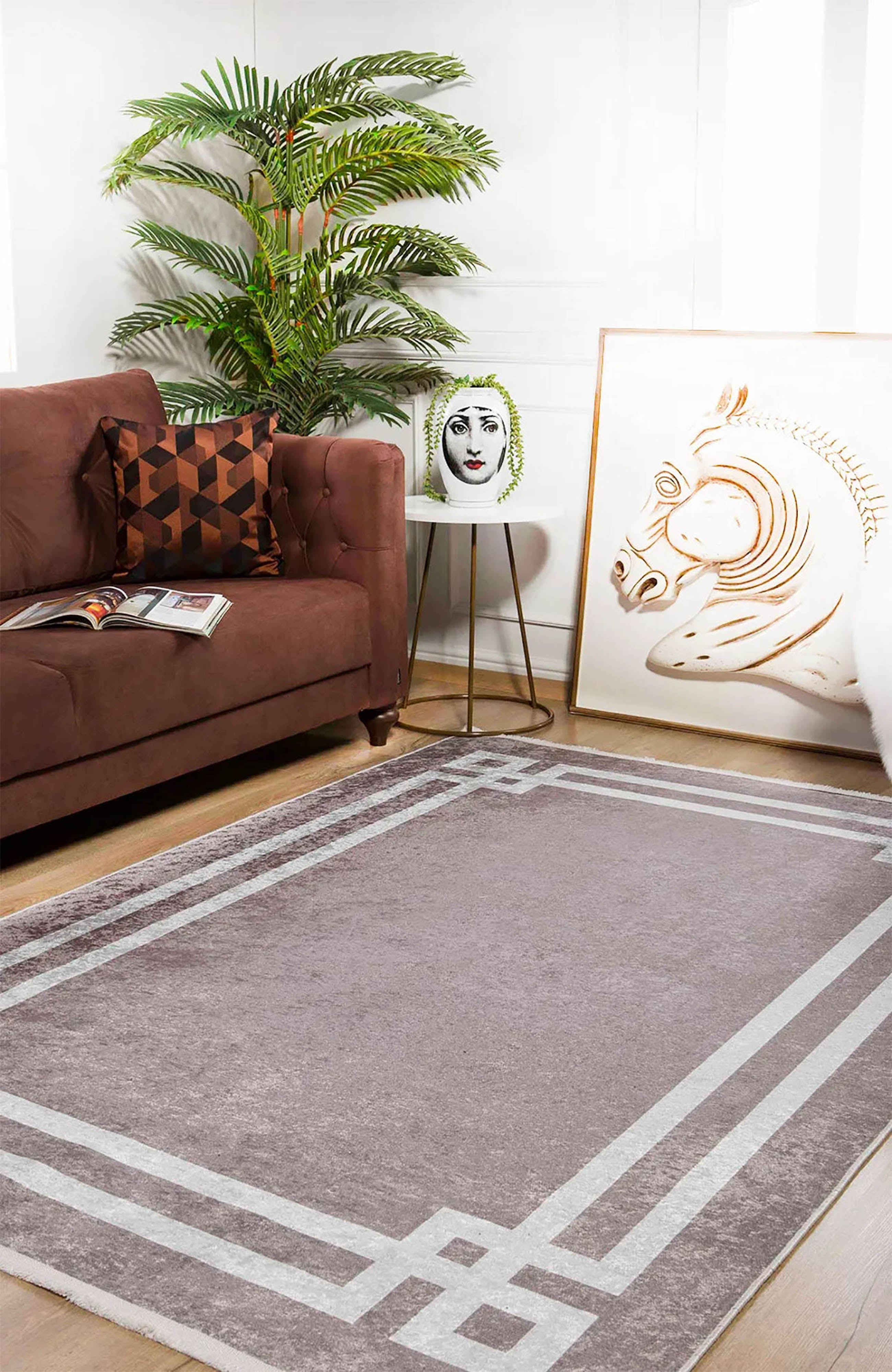 Modern Halı | Toz Pembe Zeminli Beyaz Art Deco Bordürlü | Şık ve Geometrik