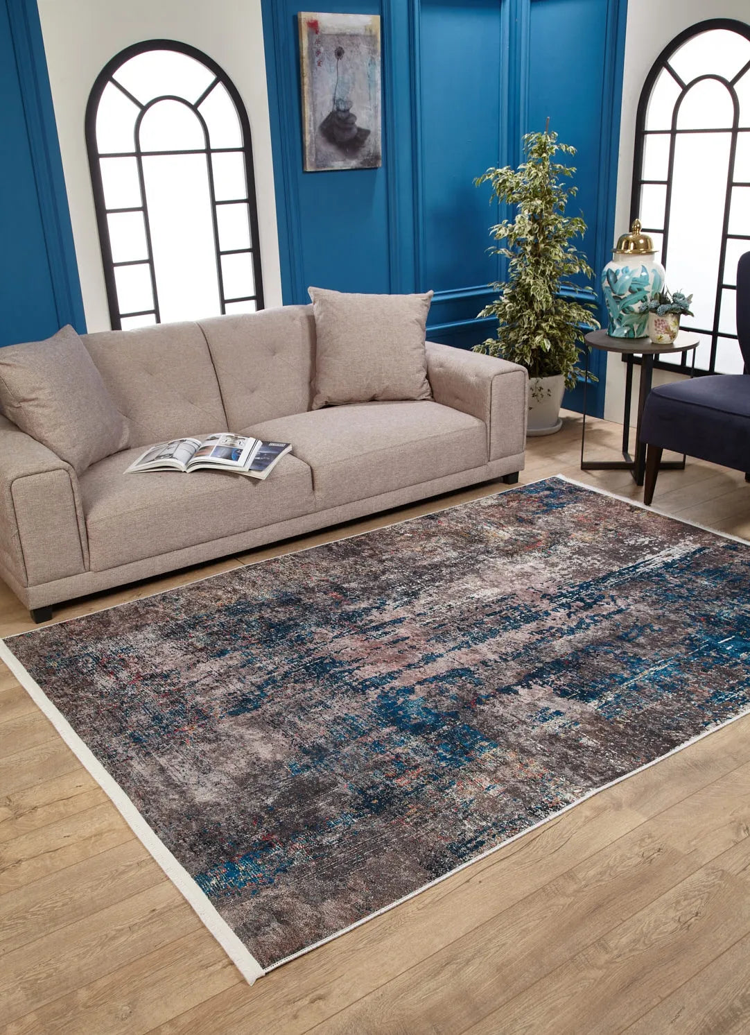 Pale Pink Cream Beige Geometric Patterned Kilim Rug