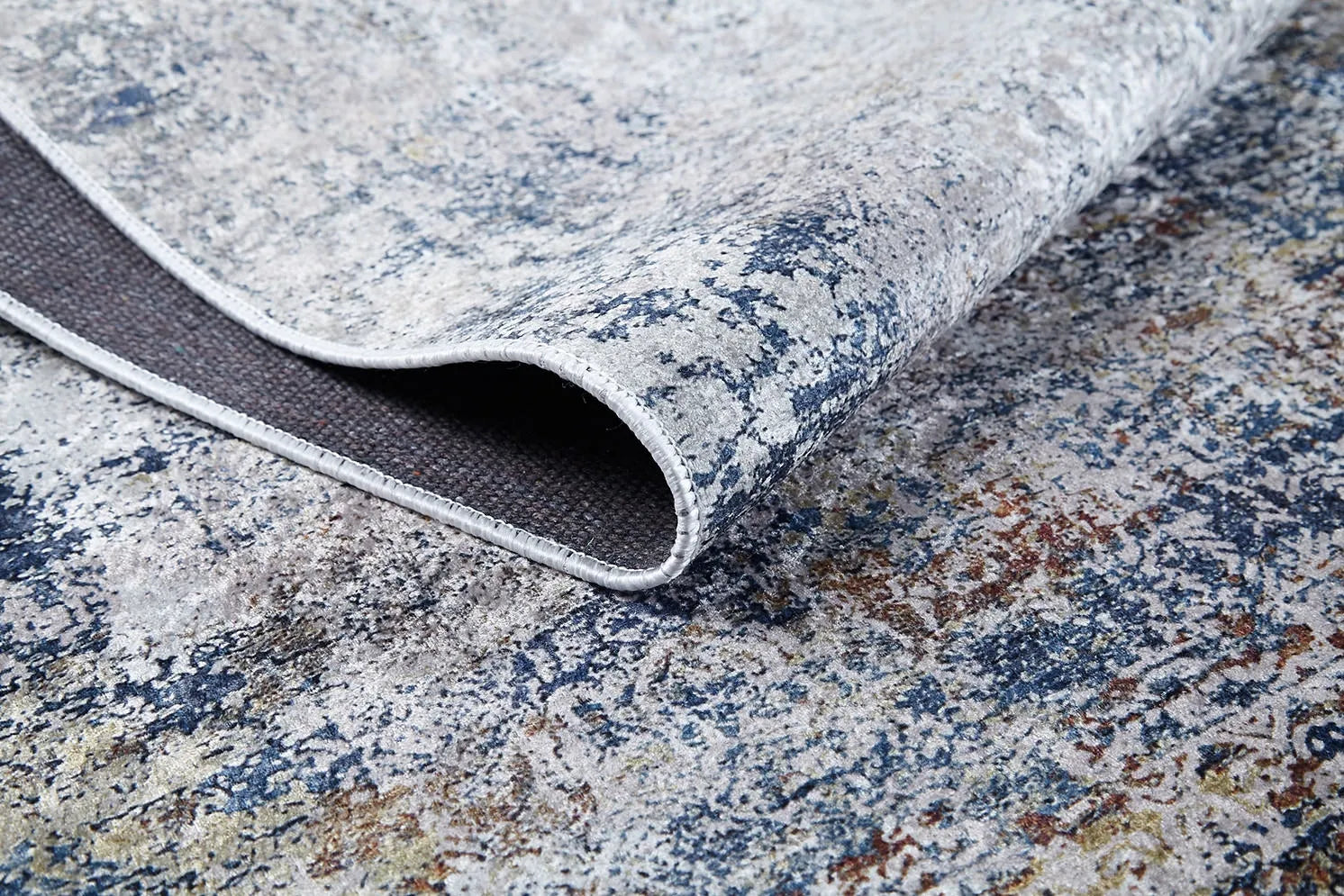 Abstract Eskitme Modern Halı