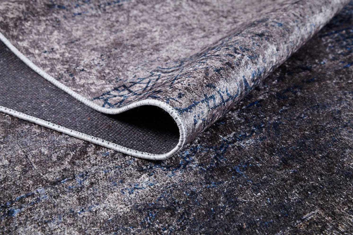 Pale Pink Cream Beige Geometric Patterned Kilim Rug