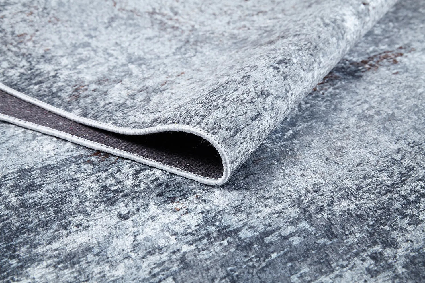 Pale Pink Cream Beige Geometric Patterned Kilim Rug